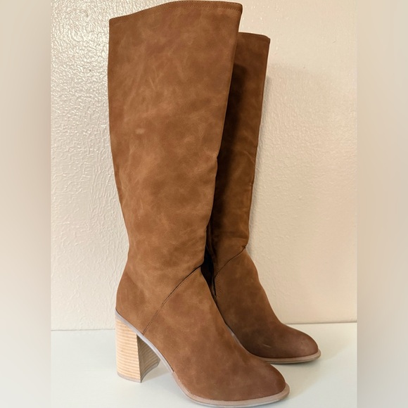 Oasis Society Shoes - Elegant Tan Heeled Boots for Women